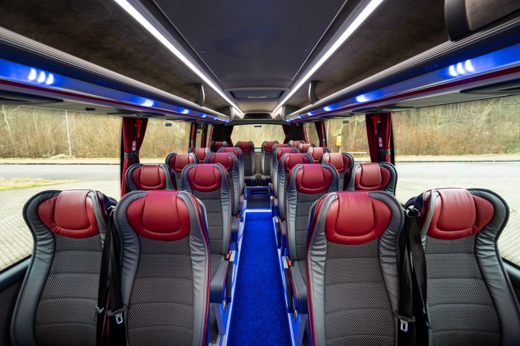 boytours_iveco_midi_14