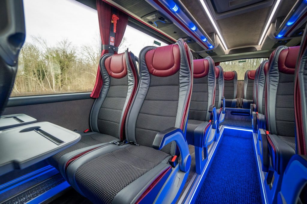 boytours_iveco_midi_16