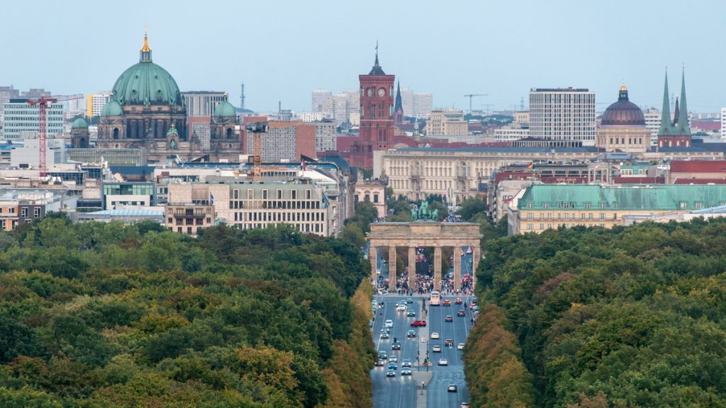 berlin-friedrichstadtpalast-02